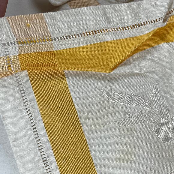 Vintage Set 8 Linen Napkins Cream w/ Yellow Boarder Embroidered Red Rose 14x13 - Picture 7 of 12